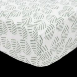 Cotton Muslin Crib Sheet - Leaf Motif