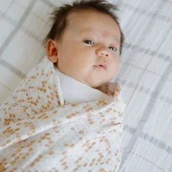 Cotton Muslin Swaddle Blanket - Honeycomb