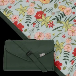 Outdoor Blanket - Primrose Patch