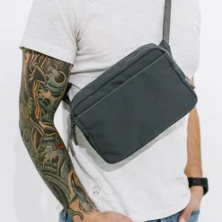 Red Rovr Joey Belt Bag - Charcoal